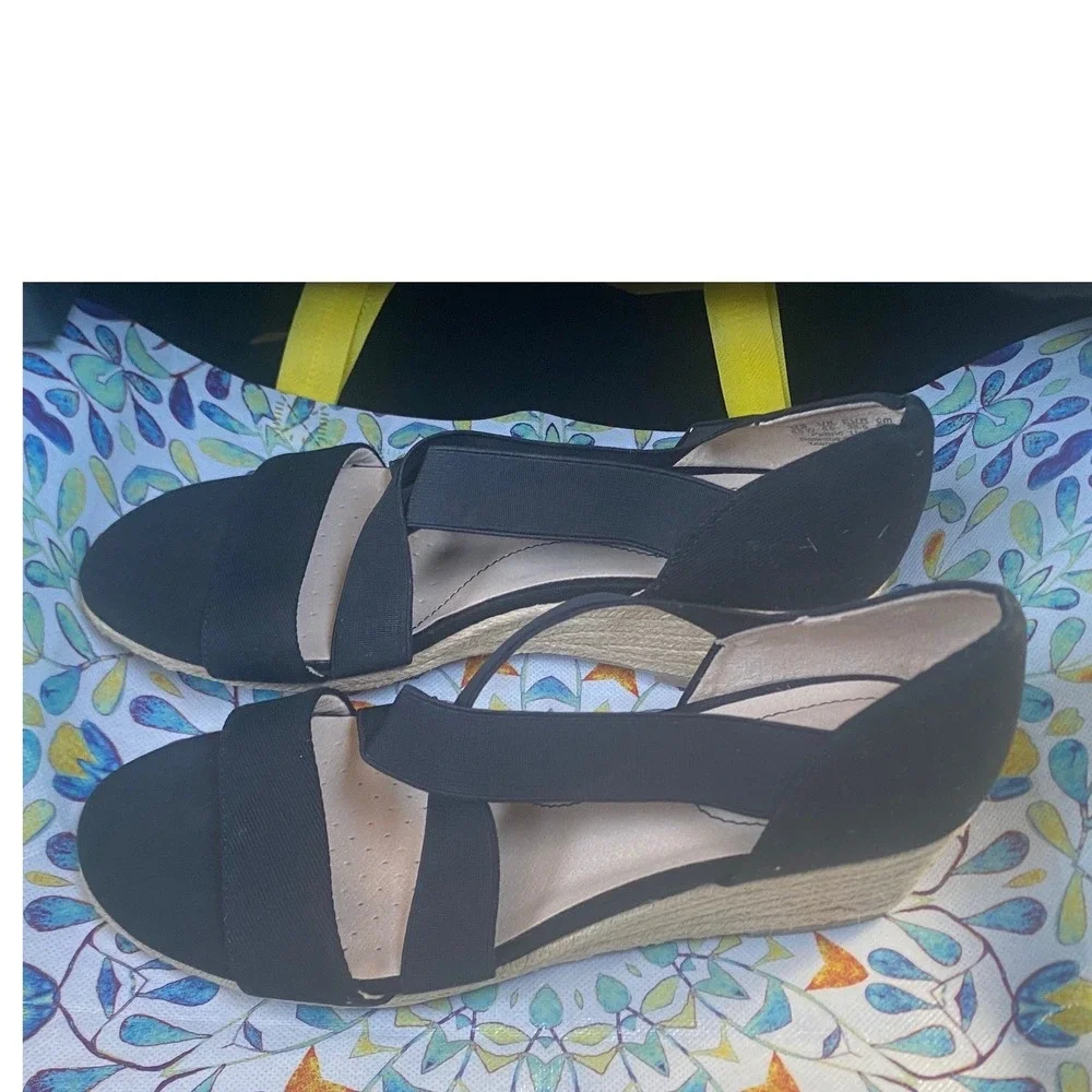 LifeStride Soft System Wedge Sandals Womens 10M Black NWOT Espadrille‎ Strappy